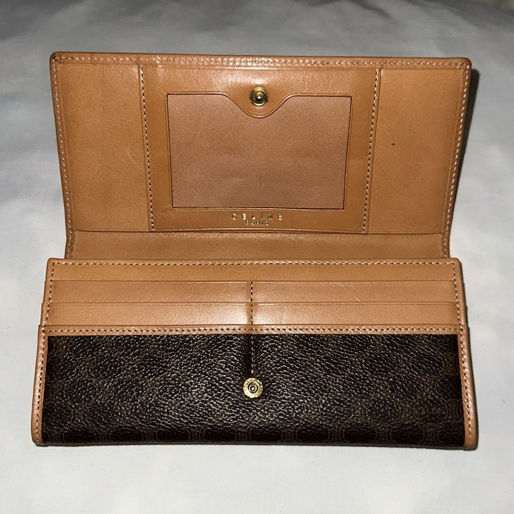 Celine Wallet - Picture 3 of 11